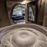 Elika Cave Suites Cappadocia, Curio Collection By Hilton Hotel