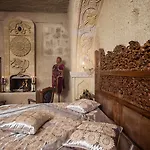 Elika Cave Suites Cappadocia, Curio Collection By Hilton Hotel Göreme