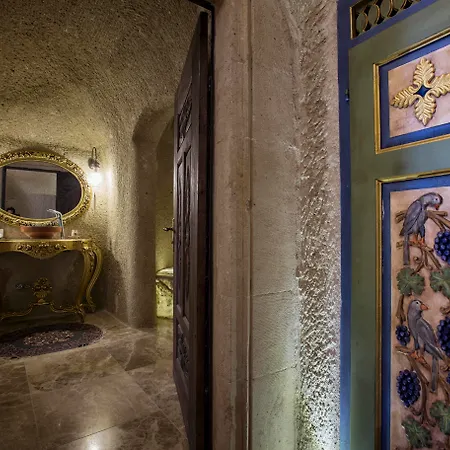 Hotel Elika Cave & 5*