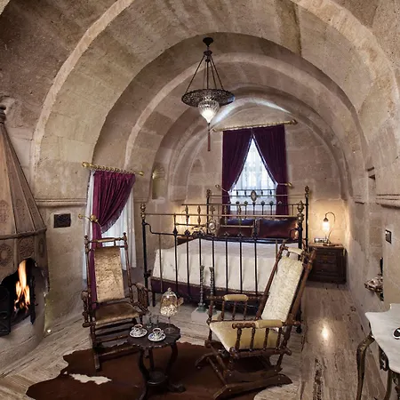 מלון Elika Cave & 5*
